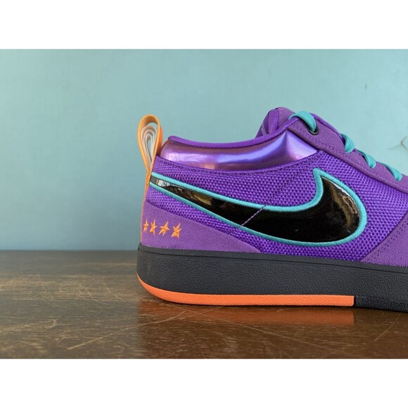 Nike Book 1 \